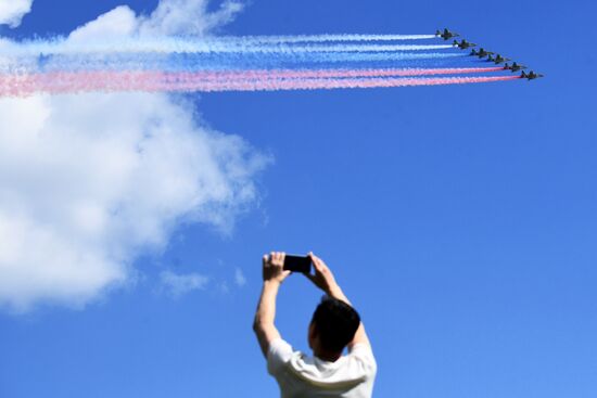 Military parade to commemorate 75th anniversary of Victory in World War II