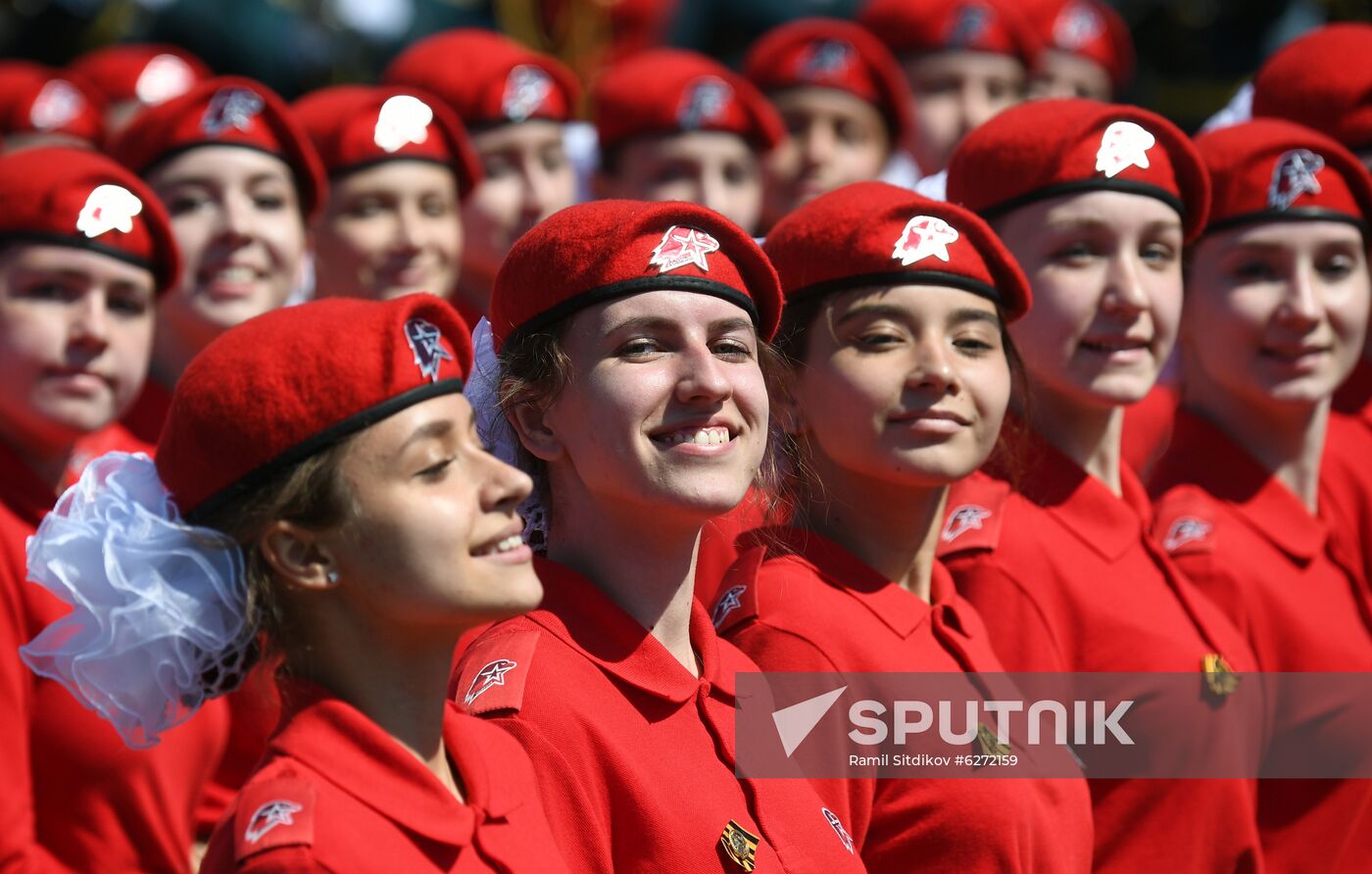 Military parade to commemorate 75th anniversary of Victory in World War II