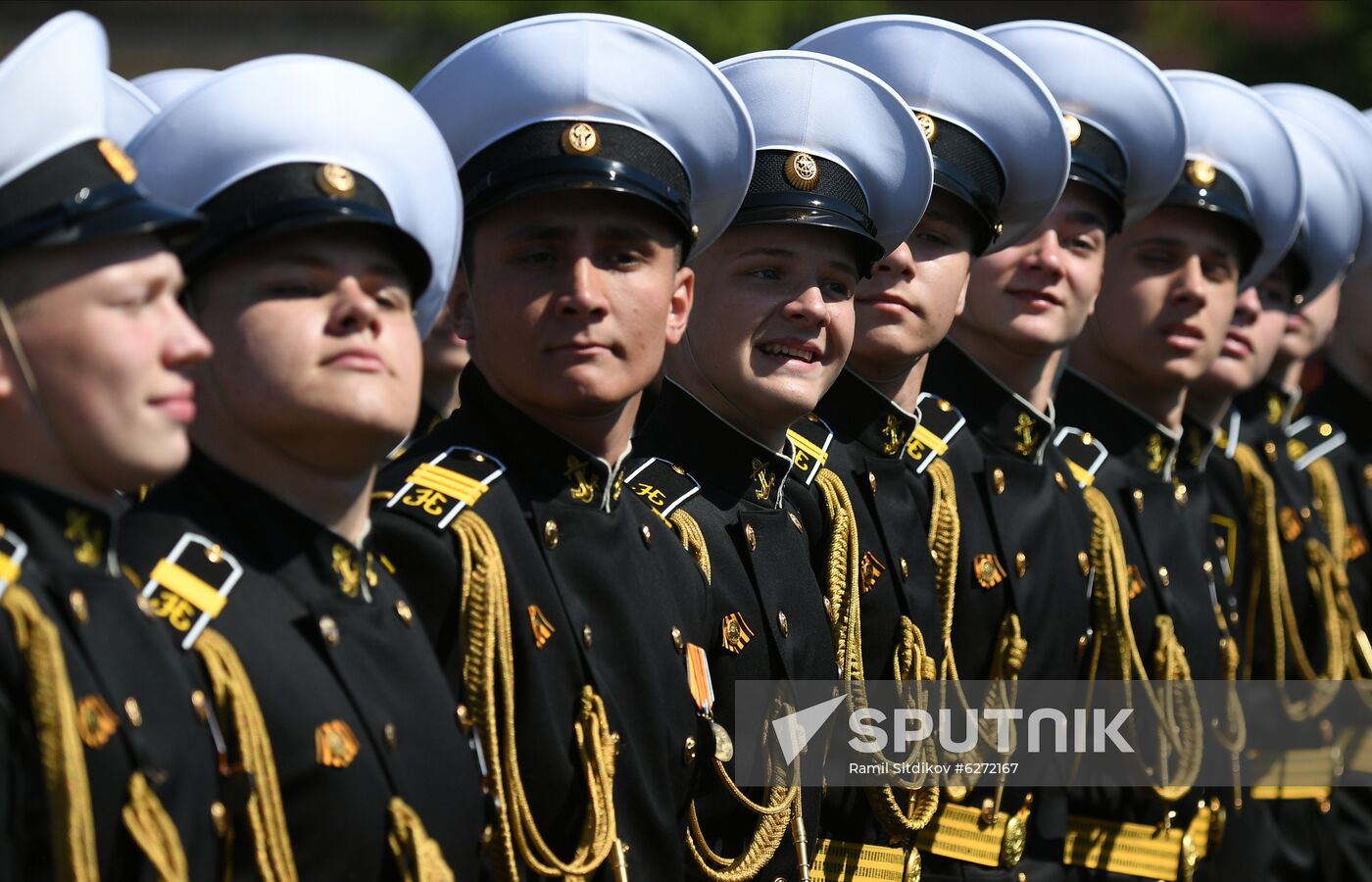 Military parade to commemorate 75th anniversary of Victory in World War II