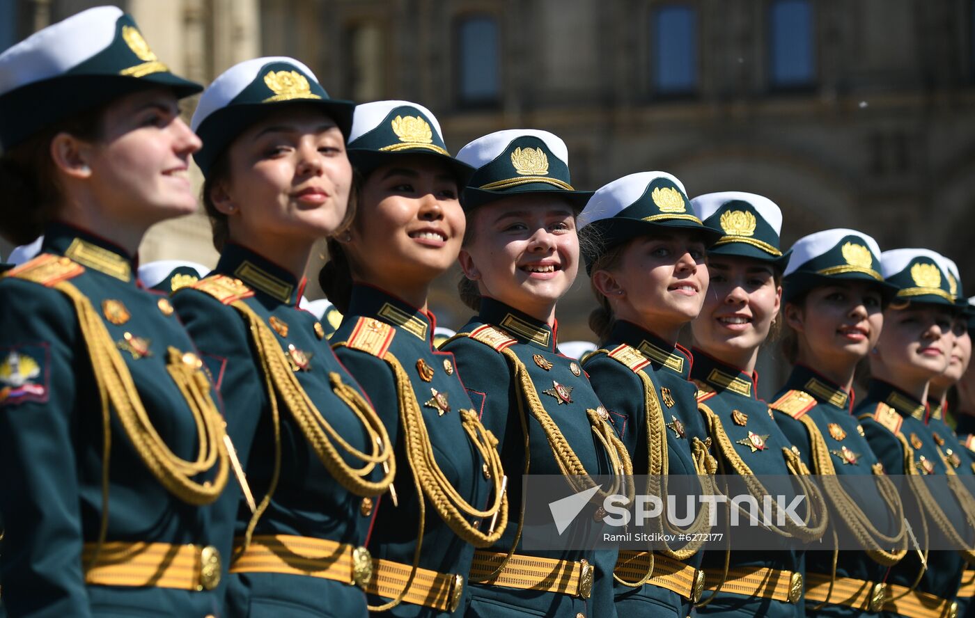 Military parade to commemorate 75th anniversary of Victory in World War II