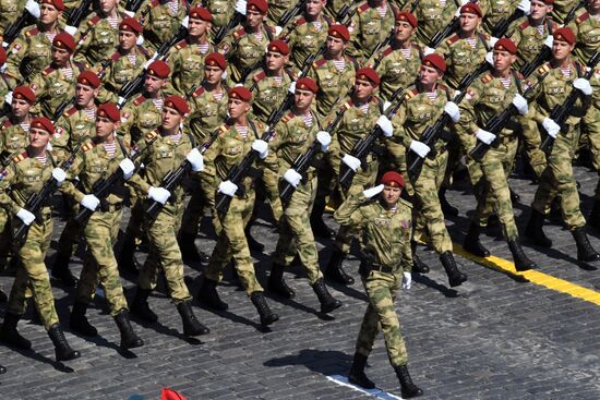 Military parade to commemorate 75th anniversary of Victory in World War II