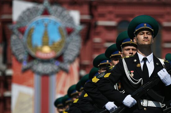 Military parade to commemorate 75th anniversary of Victory in World War II