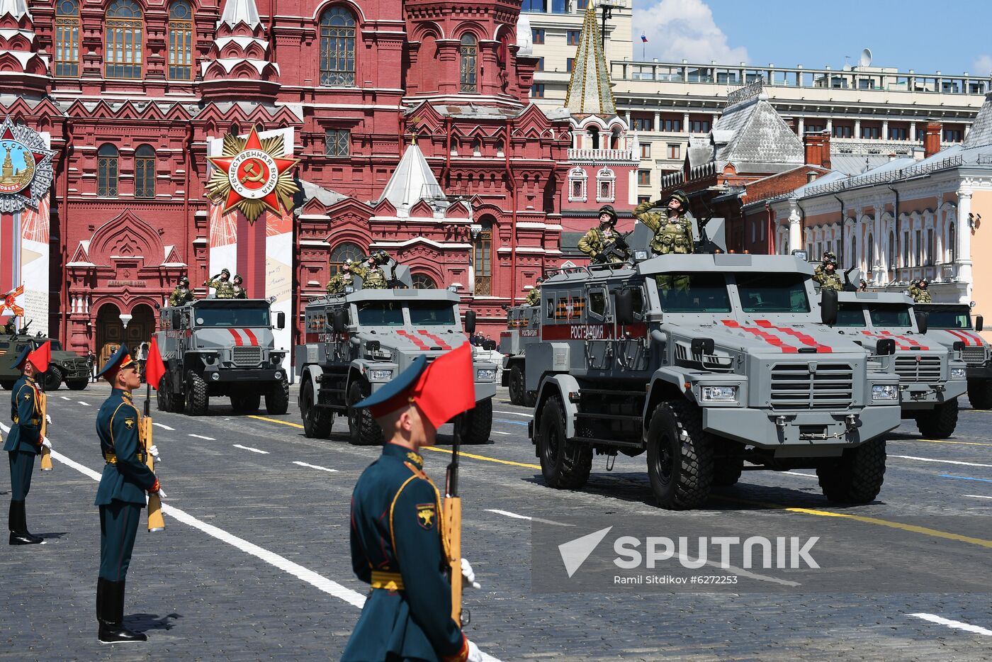 Military parade to commemorate 75th anniversary of Victory in World War II