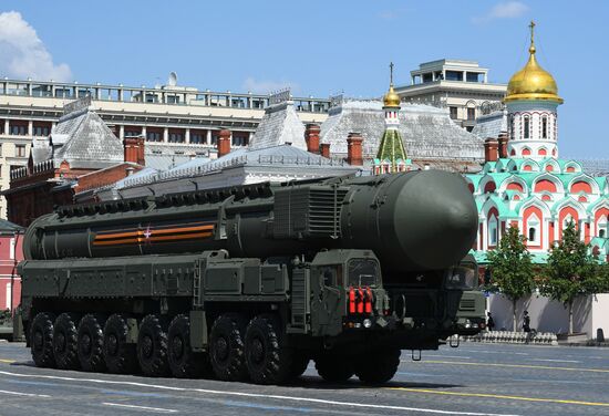 Military parade to commemorate 75th anniversary of Victory in World War II