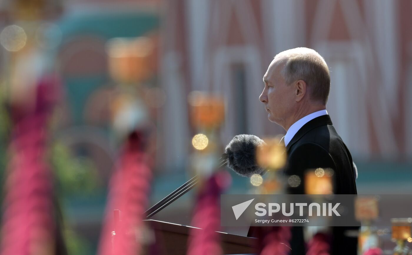 Russian President Vladimir Putin takes part in military parade to mark 75th anniversary of Victory in World War II