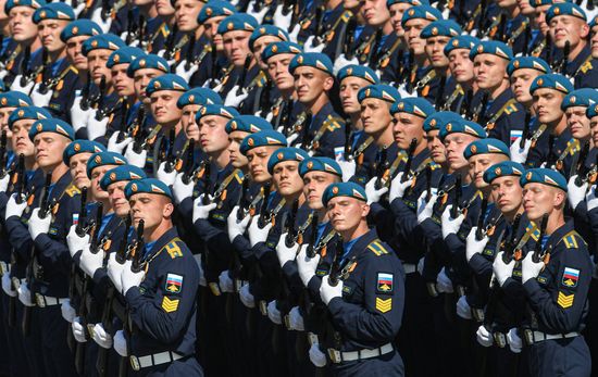 Military parade to commemorate 75th anniversary of Victory in World War II