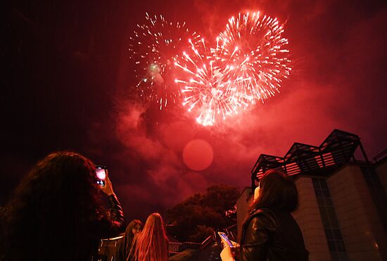 Fireworks across Russia marking 75th anniversary of Victory in World War II