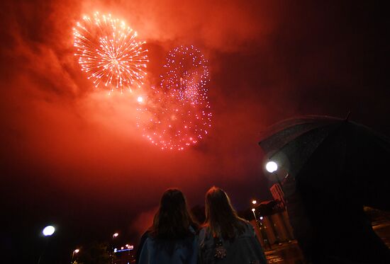 Fireworks across Russia marking 75th anniversary of Victory in World War II