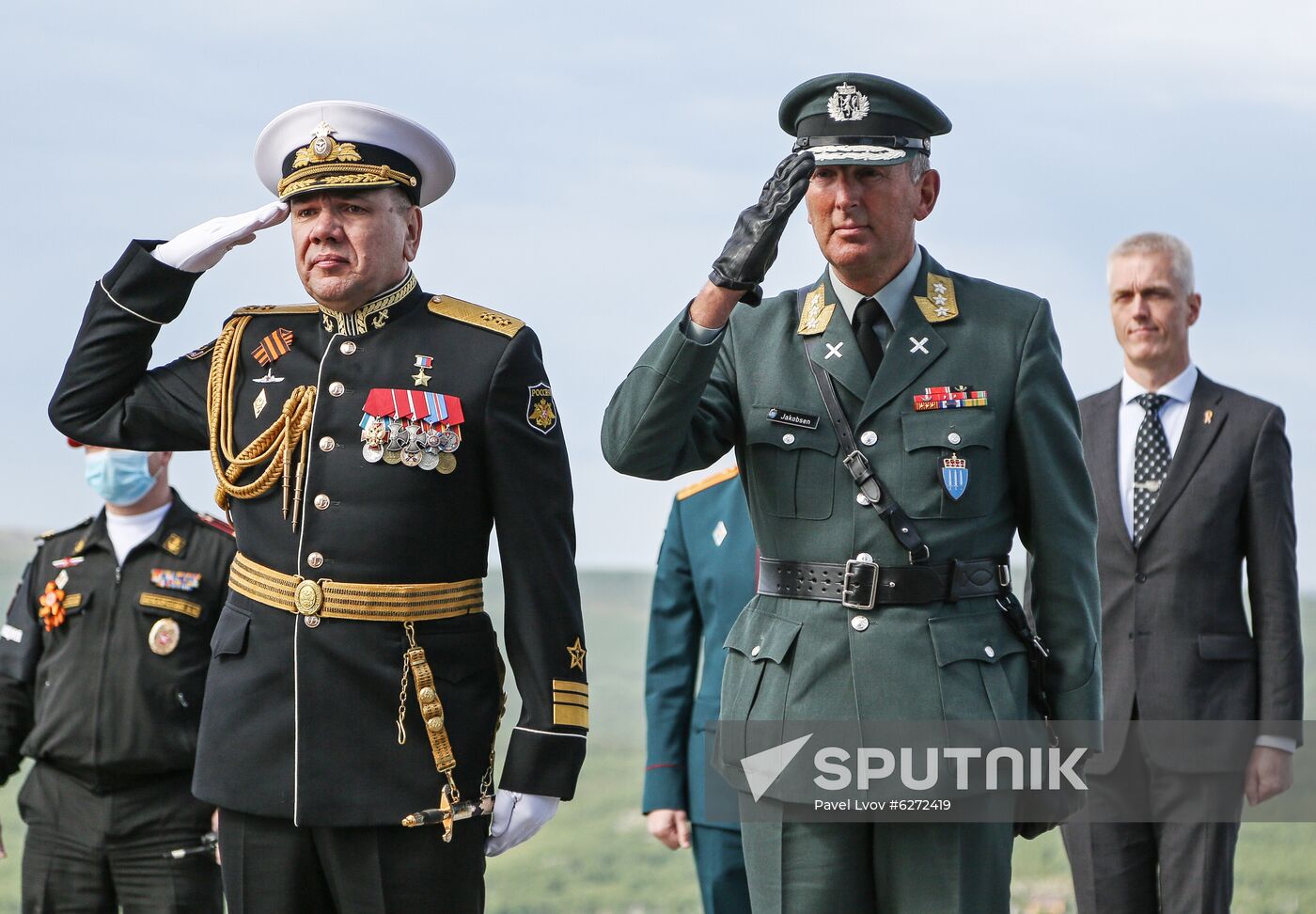 Military parades in Russian cities to commemorate 75th anniversary of Victory in World War II