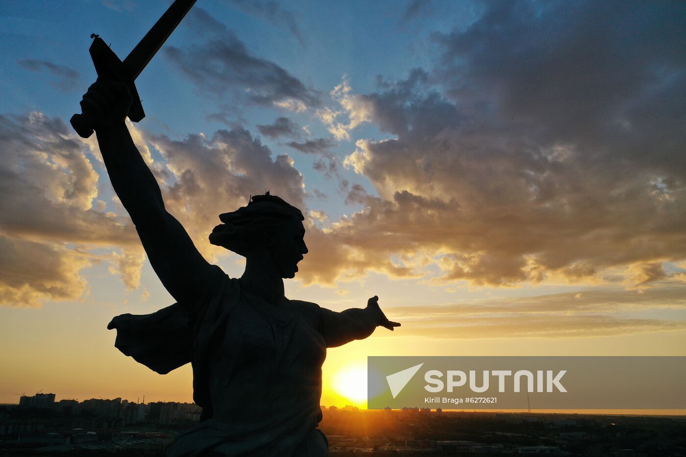 The Motherland Calls monument unveiled after restoration