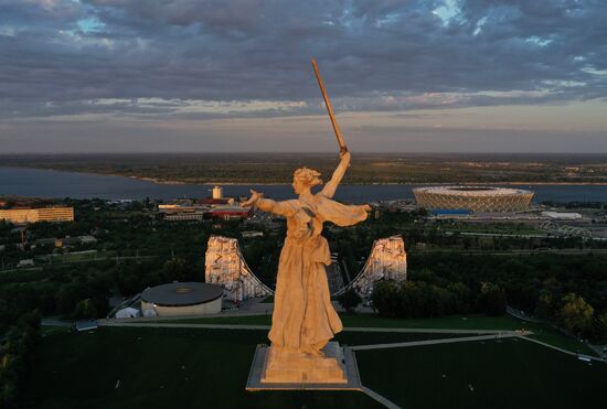 The Motherland Calls monument unveiled after restoration