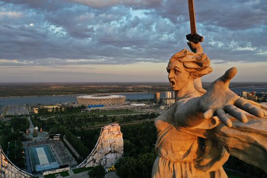 The Motherland Calls monument unveiled after restoration