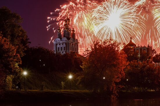 Fireworks in Moscow marking 75th anniversary of Victory in World War II