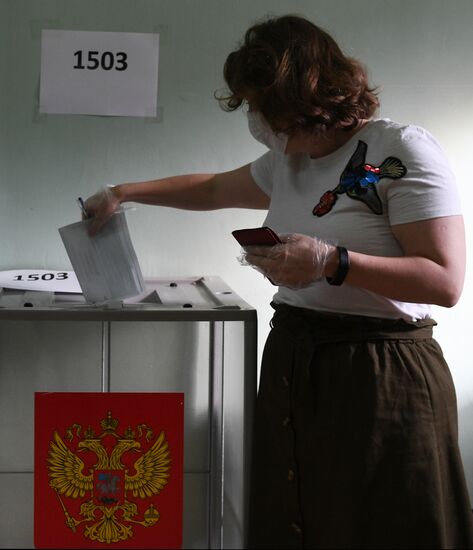 Russia Constitutional Reform Voting