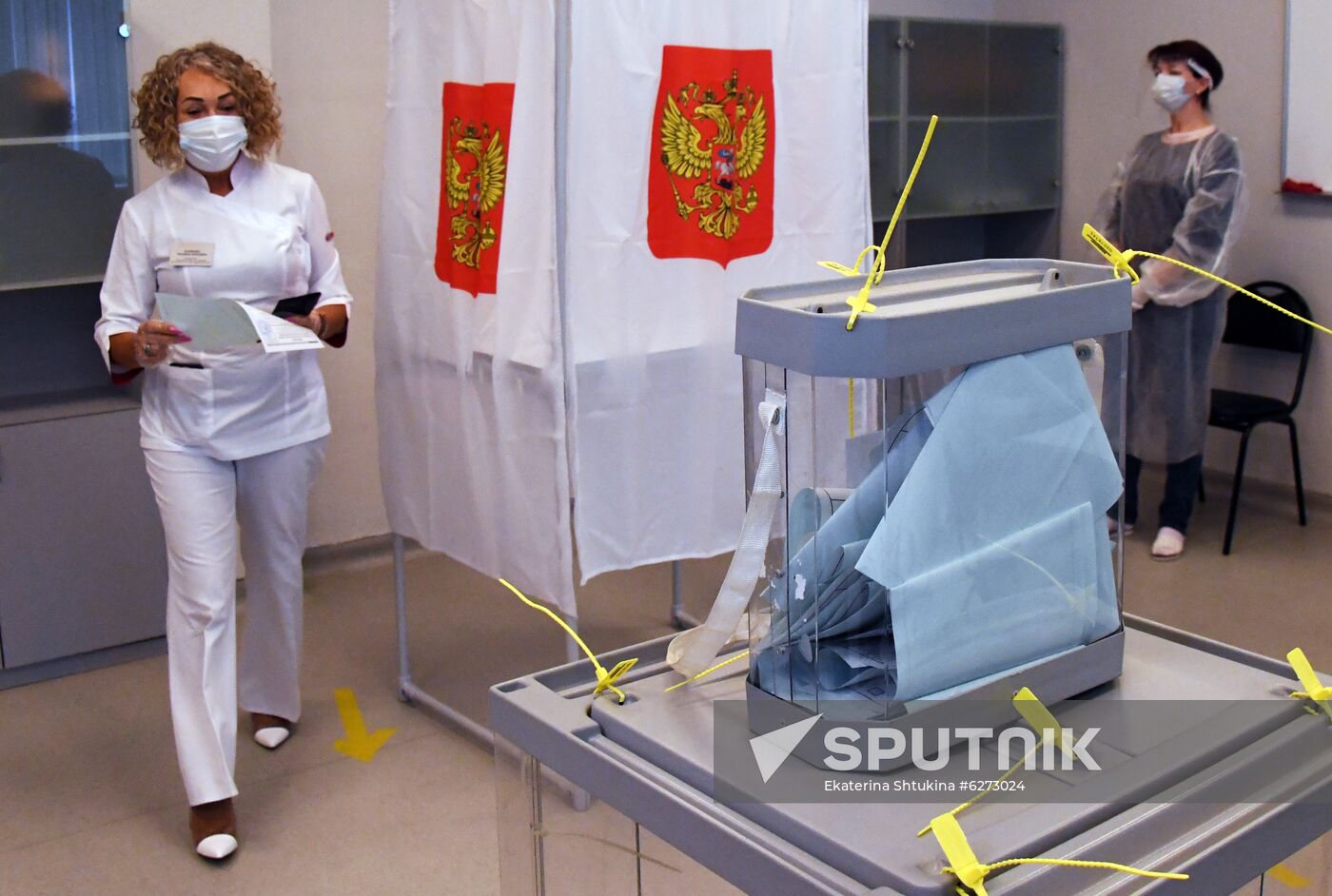 Russia Constitutional Reform Voting