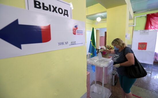 Russia Constitutional Reform Voting