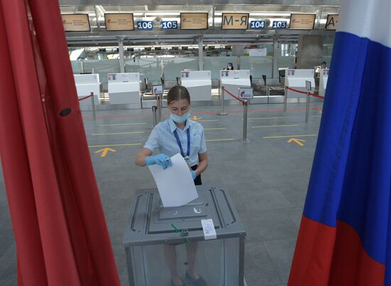 Russia Constitutional Reform Voting