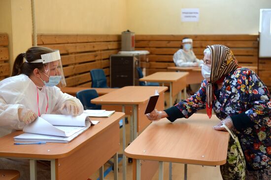 Russia Constitutional Reform Voting