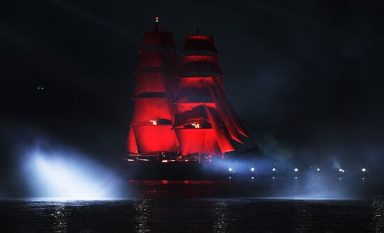 Russia Scarlet Sails Show