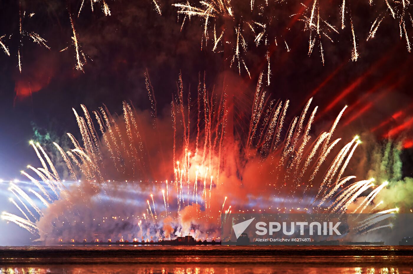 Russia Scarlet Sails Show