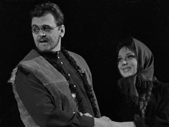 Scene from play 'Truth and falsehood'