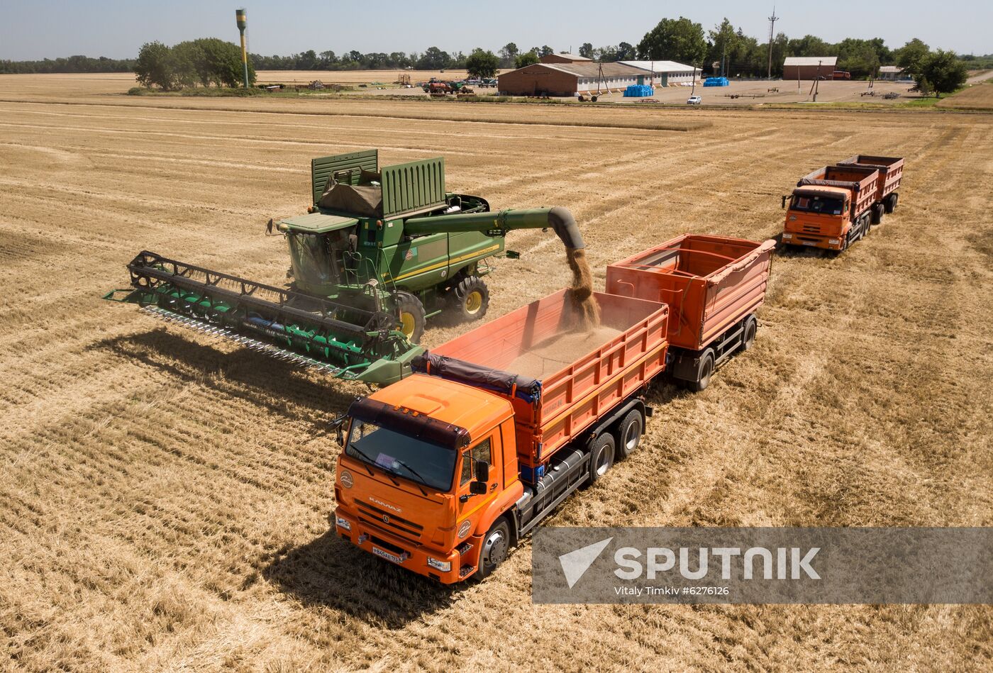 Russia Wheat Harvest