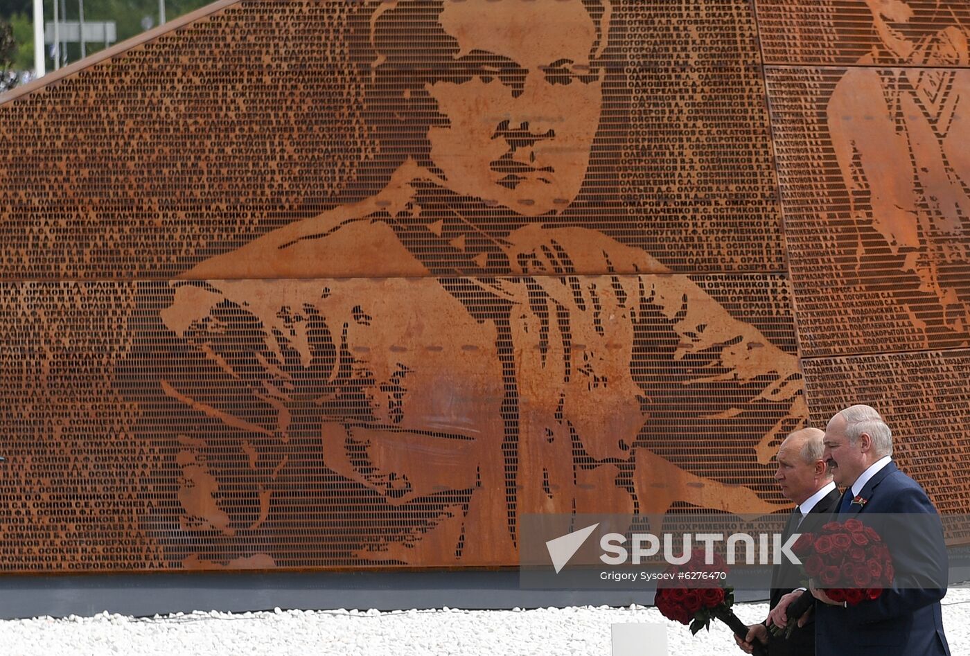 President of Russia Vladimir Putin and President of Belarus Alexander Lukashenko unveil Rzhev Memorial to Soviet Soldiers