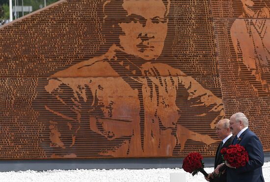 President of Russia Vladimir Putin and President of Belarus Alexander Lukashenko unveil Rzhev Memorial to Soviet Soldiers