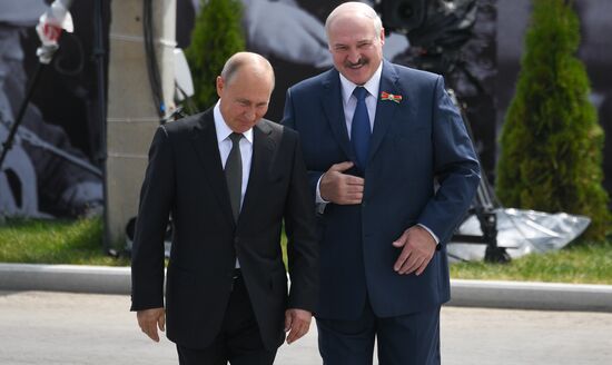 President of Russia Vladimir Putin and President of Belarus Alexander Lukashenko unveil Rzhev Memorial to Soviet Soldiers