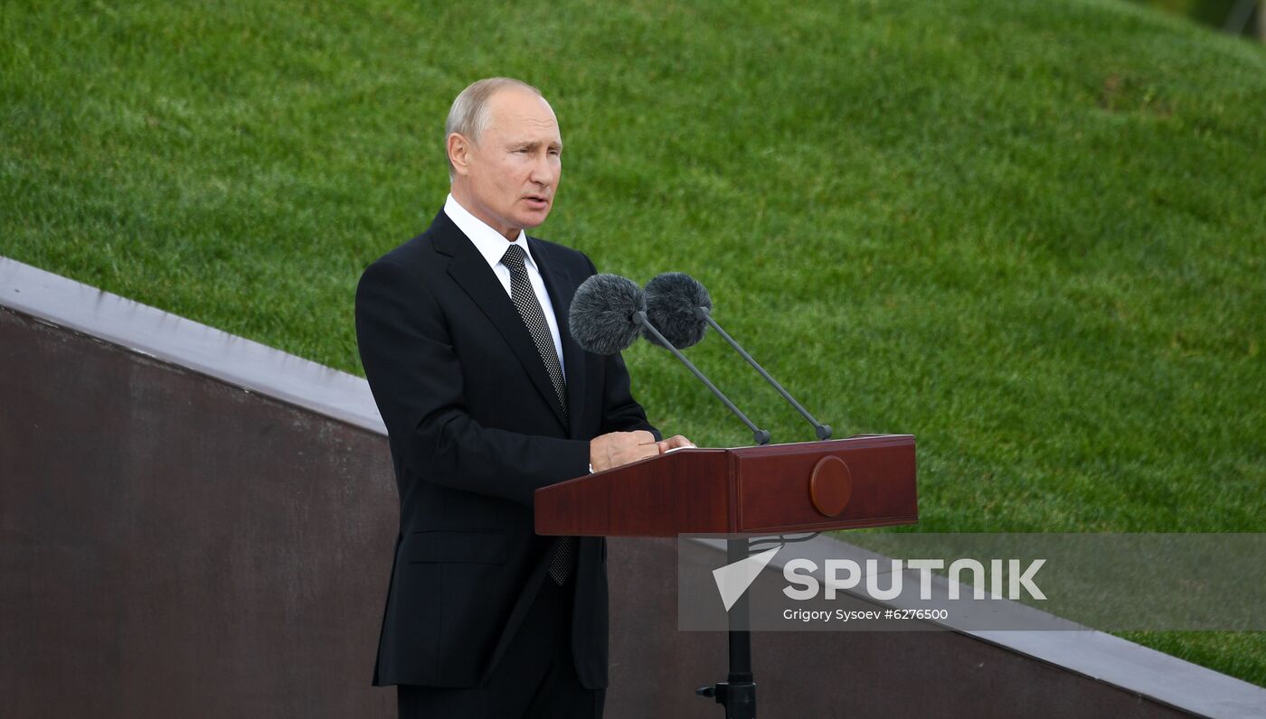 President of Russia Vladimir Putin and President of Belarus Alexander Lukashenko unveil Rzhev Memorial to Soviet Soldiers
