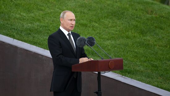 President of Russia Vladimir Putin and President of Belarus Alexander Lukashenko unveil Rzhev Memorial to Soviet Soldiers