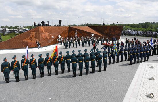 President of Russia Vladimir Putin and President of Belarus Alexander Lukashenko unveil Rzhev Memorial to Soviet Soldiers