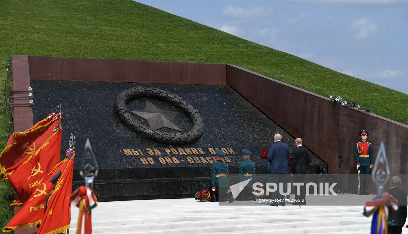 President of Russia Vladimir Putin and President of Belarus Alexander Lukashenko unveil Rzhev Memorial to Soviet Soldiers