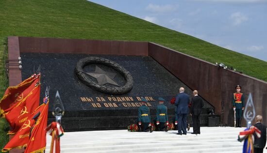 President of Russia Vladimir Putin and President of Belarus Alexander Lukashenko unveil Rzhev Memorial to Soviet Soldiers