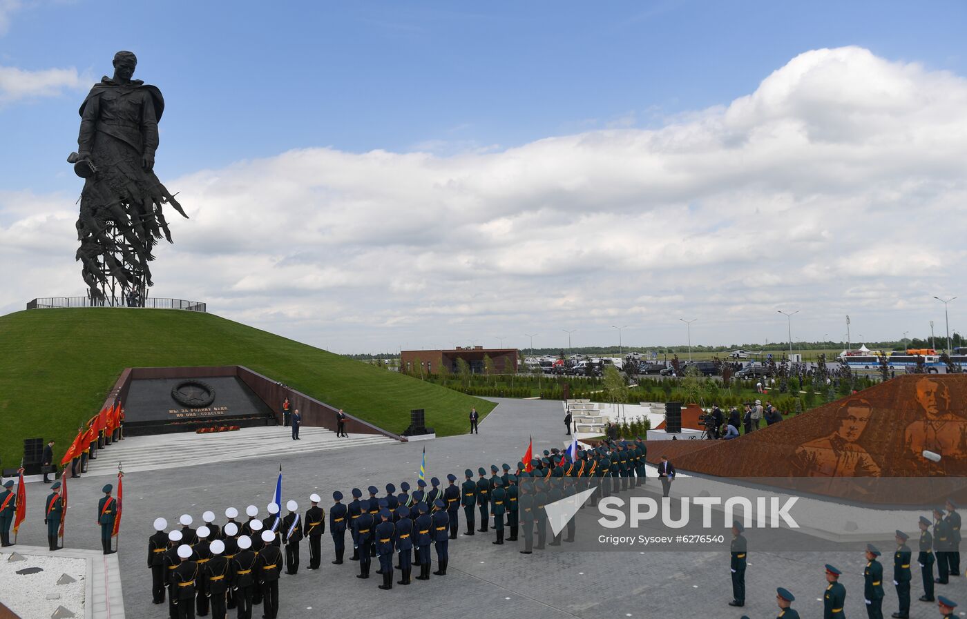 President of Russia Vladimir Putin and President of Belarus Alexander Lukashenko unveil Rzhev Memorial to Soviet Soldiers