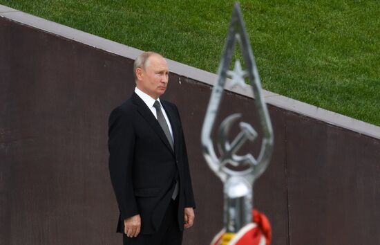 President of Russia Vladimir Putin and President of Belarus Alexander Lukashenko unveil Rzhev Memorial to Soviet Soldiers