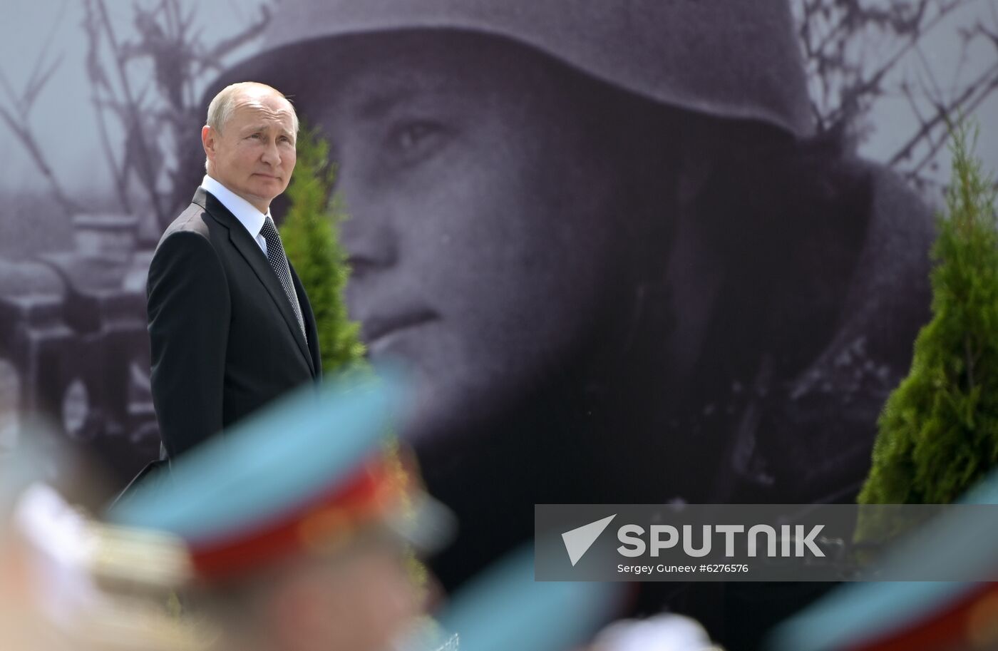 President of Russia Vladimir Putin and President of Belarus Alexander Lukashenko unveil Rzhev Memorial to Soviet Soldiers