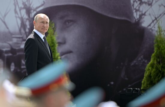 President of Russia Vladimir Putin and President of Belarus Alexander Lukashenko unveil Rzhev Memorial to Soviet Soldiers