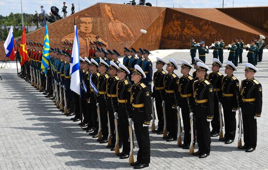 President of Russia Vladimir Putin and President of Belarus Alexander Lukashenko unveil Rzhev Memorial to Soviet Soldiers