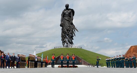 President of Russia Vladimir Putin and President of Belarus Alexander Lukashenko unveil Rzhev Memorial to Soviet Soldiers