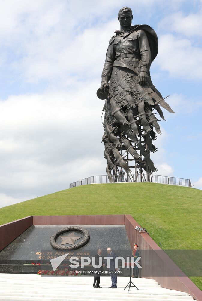 Russia Putin Rzhev Memorial