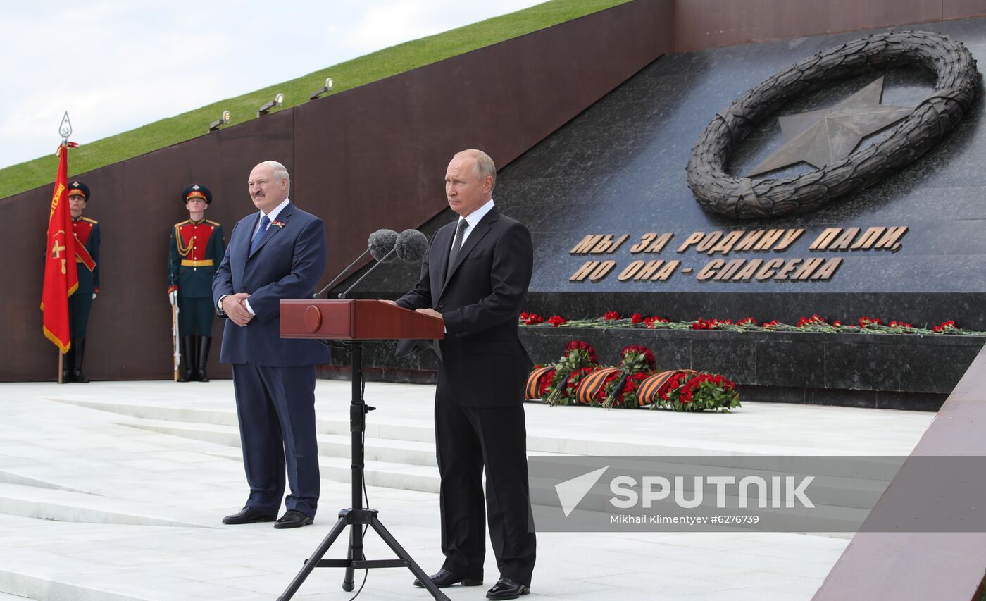 President of Russia Vladimir Putin and President of Belarus Alexander Lukashenko unveil Rzhev Memorial to Soviet Soldiers