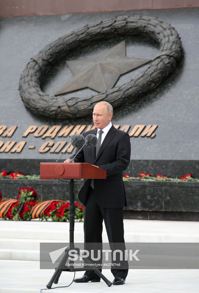President of Russia Vladimir Putin and President of Belarus Alexander Lukashenko unveil Rzhev Memorial to Soviet Soldiers
