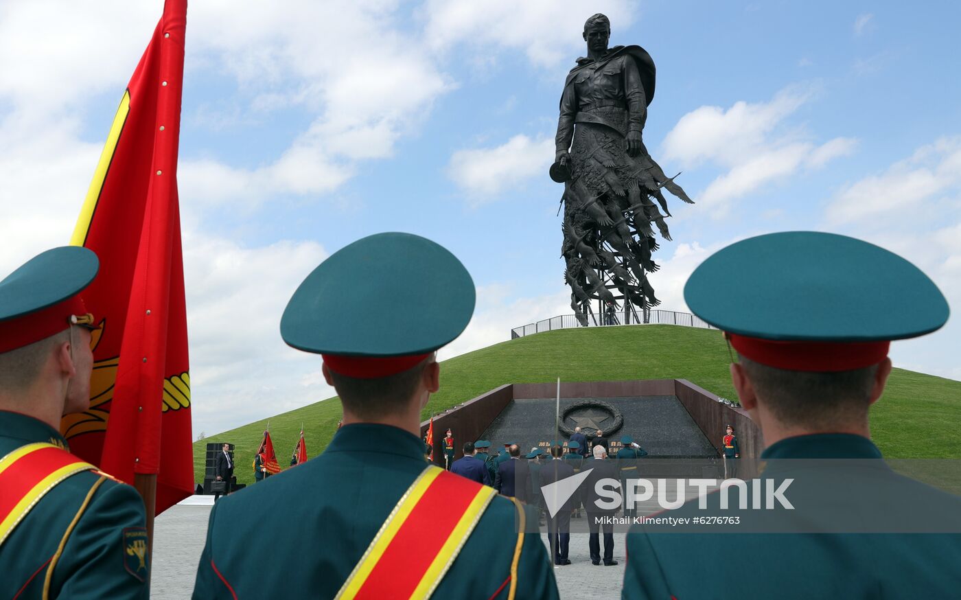 President of Russia Vladimir Putin and President of Belarus Alexander Lukashenko unveil Rzhev Memorial to Soviet Soldiers