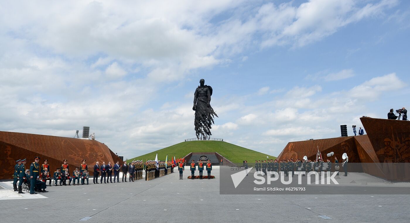 President of Russia Vladimir Putin and President of Belarus Alexander Lukashenko unveil Rzhev Memorial to Soviet Soldiers