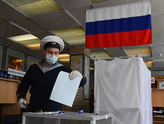 Russia Constitutional Reform Voting