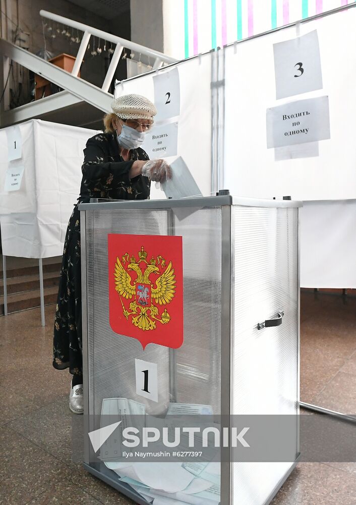 Russia Constitutional Reform Voting