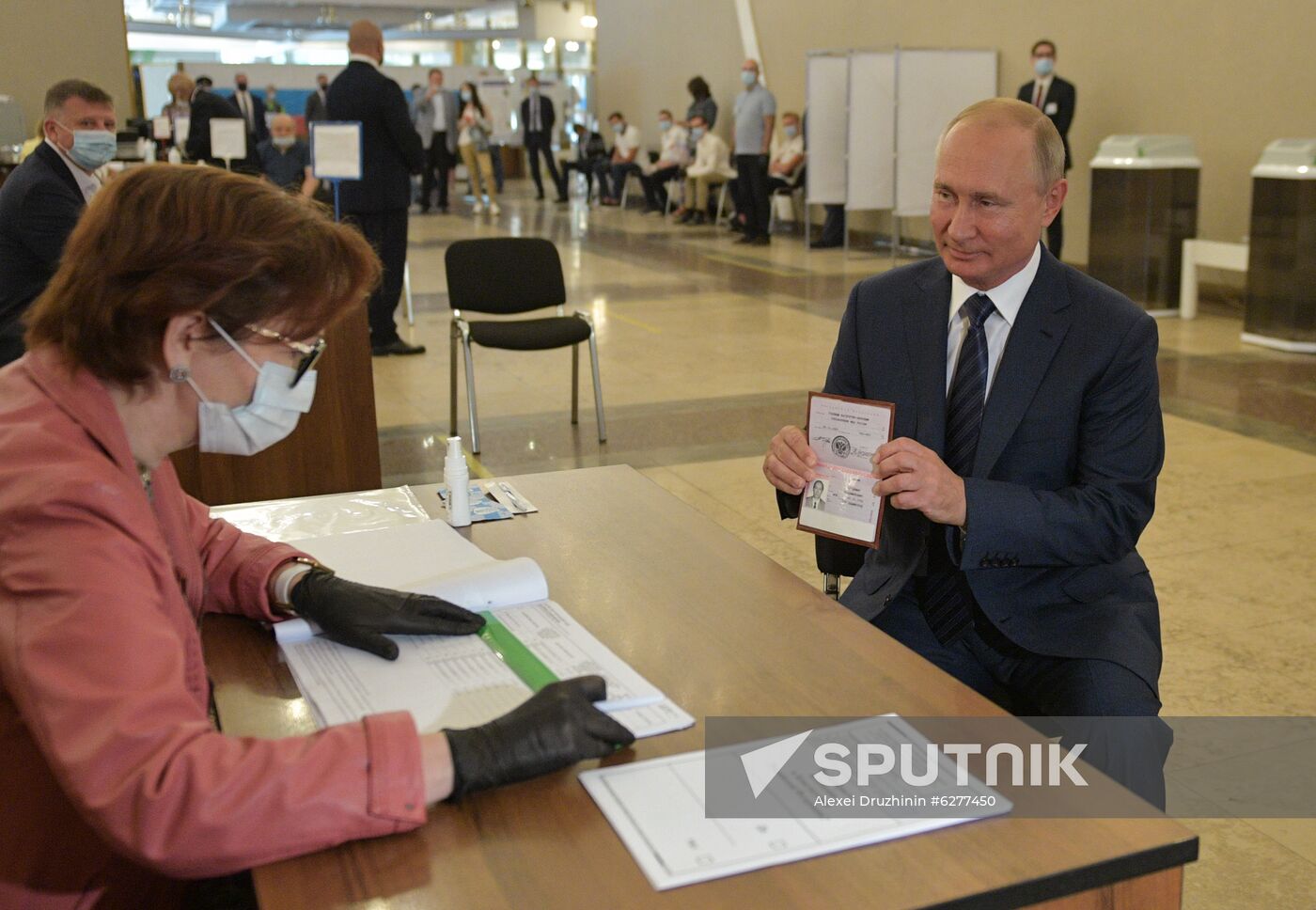 Russia Putin Constitutional Reform Voting