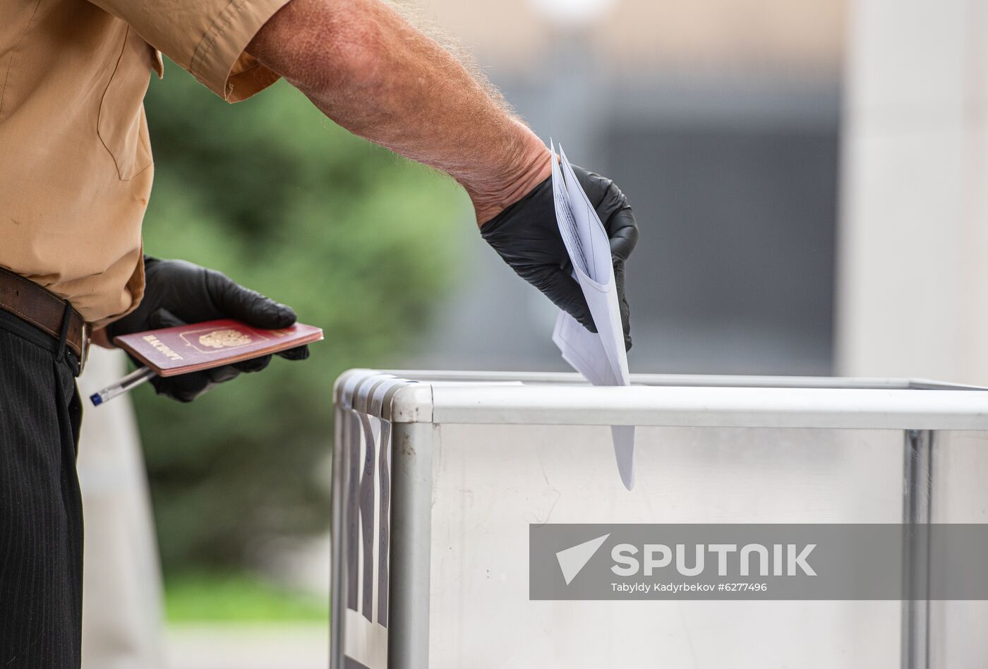 Worldwide Russian Constitutional Reform Voting