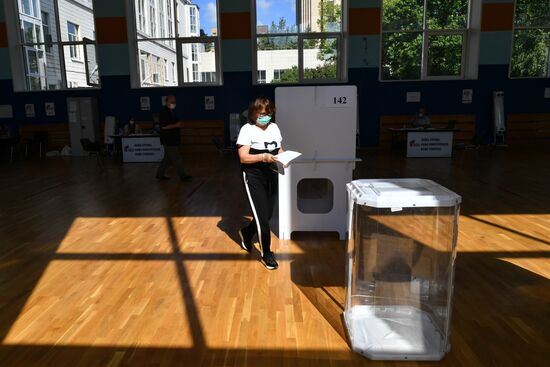 Russia Constitutional Reform Voting